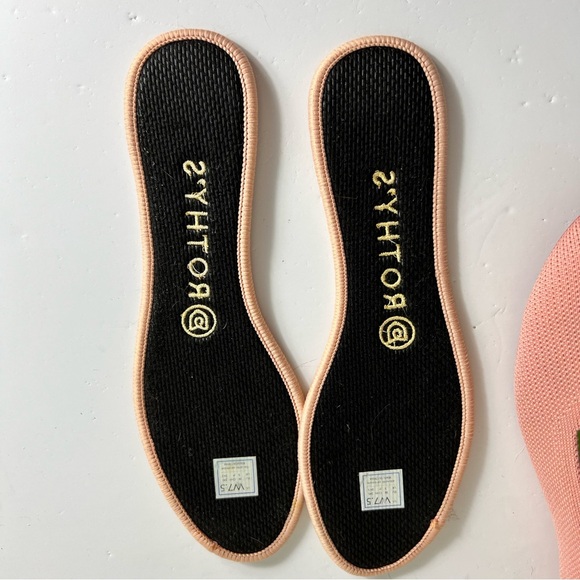 Rothy’s The Flat Shoes Womens 7.5 Coral Pink Slip On Retired Washable Ballerina - Picture 2 of 15